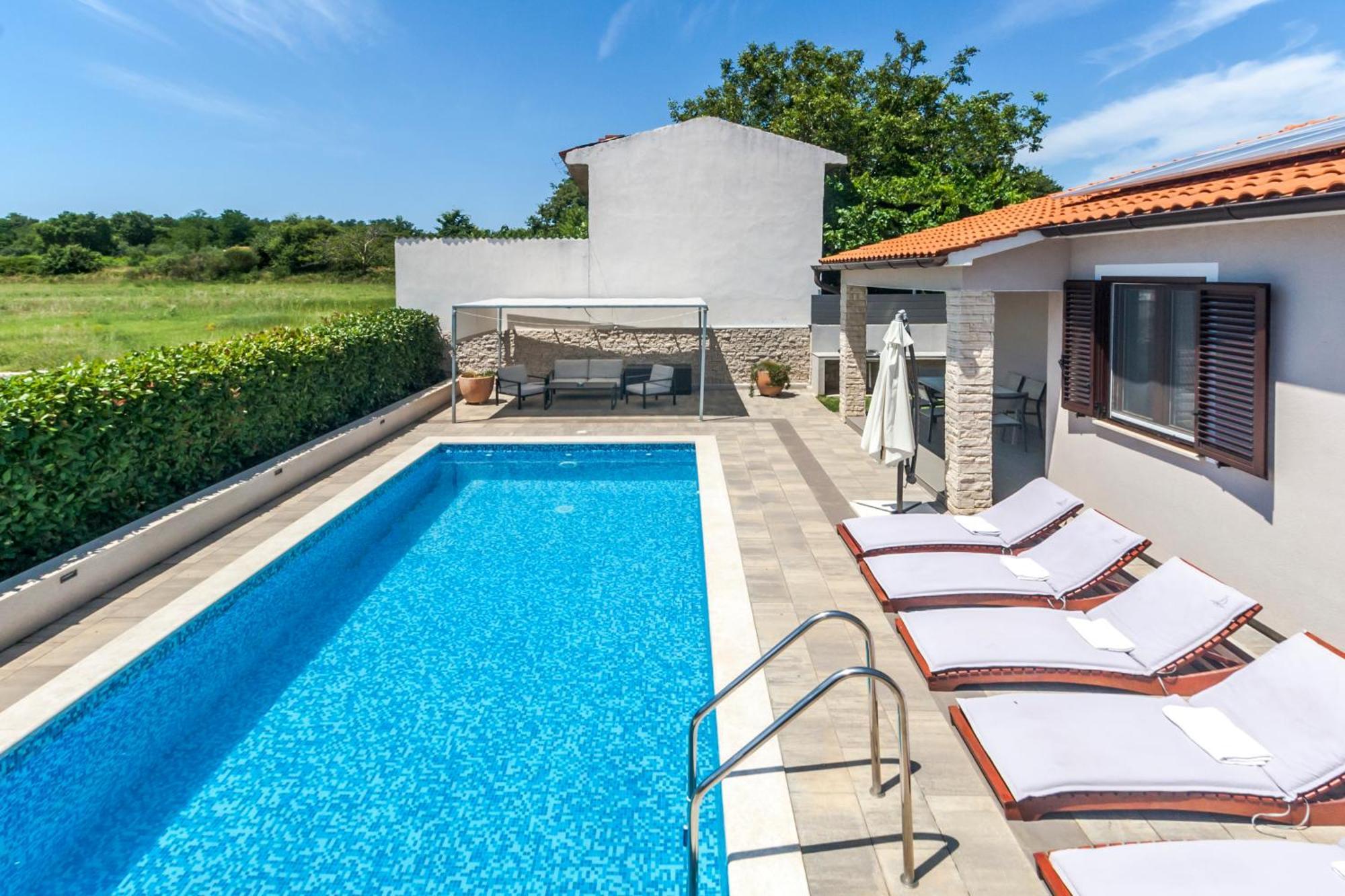 Villa Gortan - Pool House For 7 Guests Near Pula Istria - Ferienhaus Istrien Marčana المظهر الخارجي الصورة